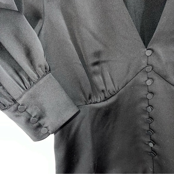 J. Crew Womens Deep V-Neck Button Front Satin Blouse Top Size 2 - Picture 7 of 8